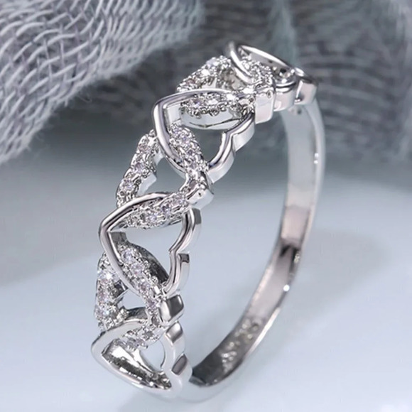 🔥 Lovely Anillos Hollow Many Heart Cross Sweet Zircon Rings for Women, PD085 - Picture 2 of 9